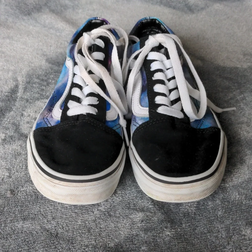 Vans Galaxy Sneakers - Picture 2 of 6